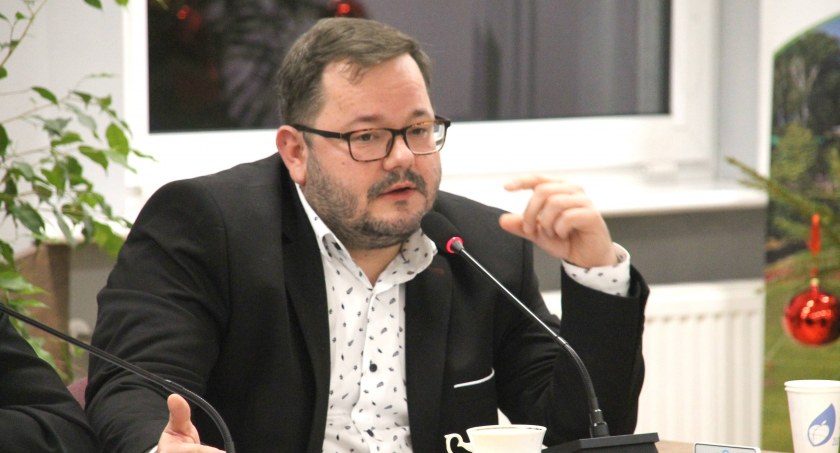 Radny Piosik rekordzistą... nieobecności