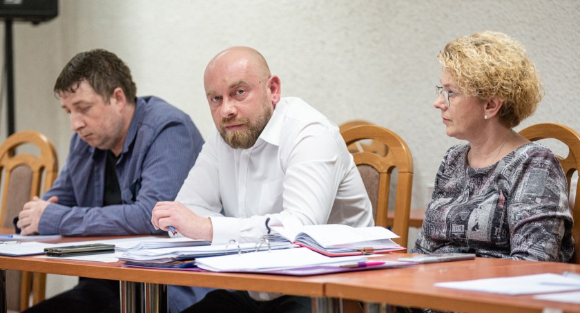 Nie ma pracy, nie ma kasy – proste