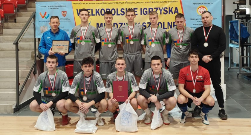 Futsaliści CKZiU w Złotowie drugą drużyną Licealiady 2022/23