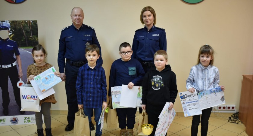 Podsumowanie konkursu Bezpieczne Ferie. Nagrodzono najlepsze prace