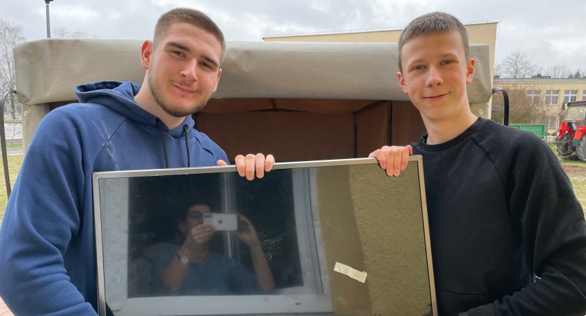 Kwiat za Grat, czyli ekologiczna akcja uczniów CKZiU 