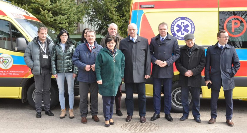 Dwie nowe karetki zakupione przez Szpital Powiatowy w Złotowie