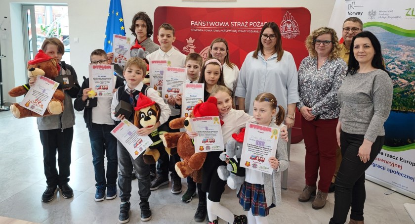 Gminne eliminacje Ogólnopolskiego Turnieju Wiedzy Pożarniczej w Złotowie