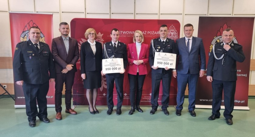 Strażacy z Okonka i Zakrzewa z obietnicą nowych samochodów