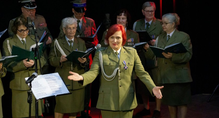Chór Kombatant wystąpił w Złotowskim Domu Kultury