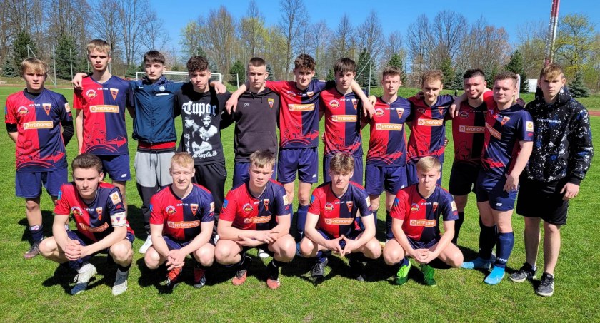 Wyrównany bój juniorów Sparty Złotów