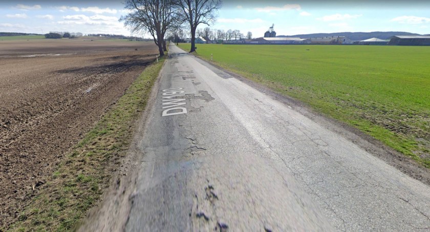 Droga pomiędzy Bądeczem a Wysoką zamknięta. Do kiedy potrwa remont?