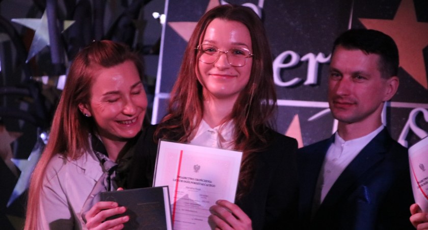 Złotowski Ogólniak pożegnał absolwentów