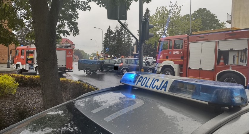Kolizja w Krajence. Czy doszło do awarii sygnalizacji świetlnej?