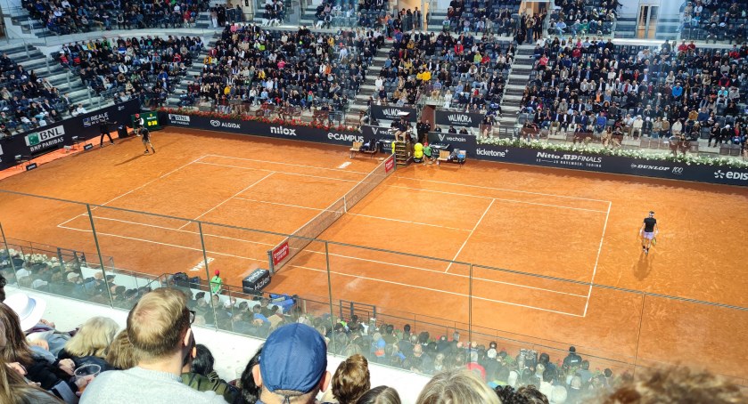 To nie kort, to arena gladiatorów