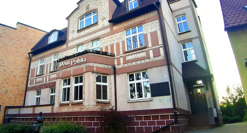 Zaskakująca decyzja  w sprawie Domu Polskiego!