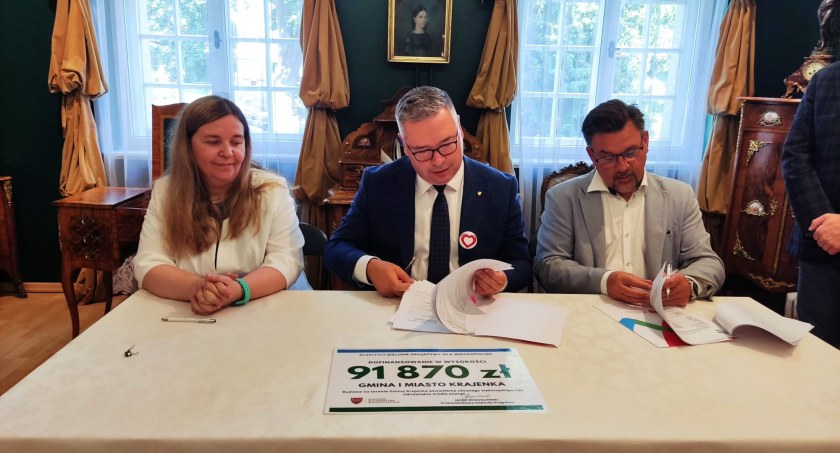 Umowa na nowe lampy uliczne dla pięciu miejscowości z gminy Krajenka
