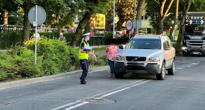 Potrącenie pieszego na pasach w Złotowie