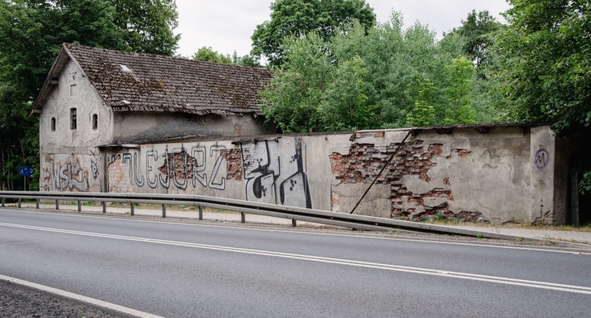 Działka prawie za darmo, bo nietypowa