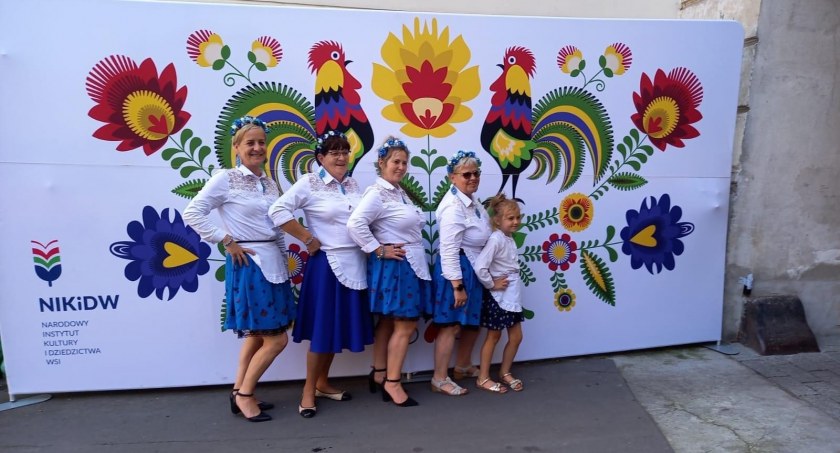 Panie z KGW Górzna z wizytą w Warszawie na spotkaniu z Kulturą Kujaw i Pomorza. 