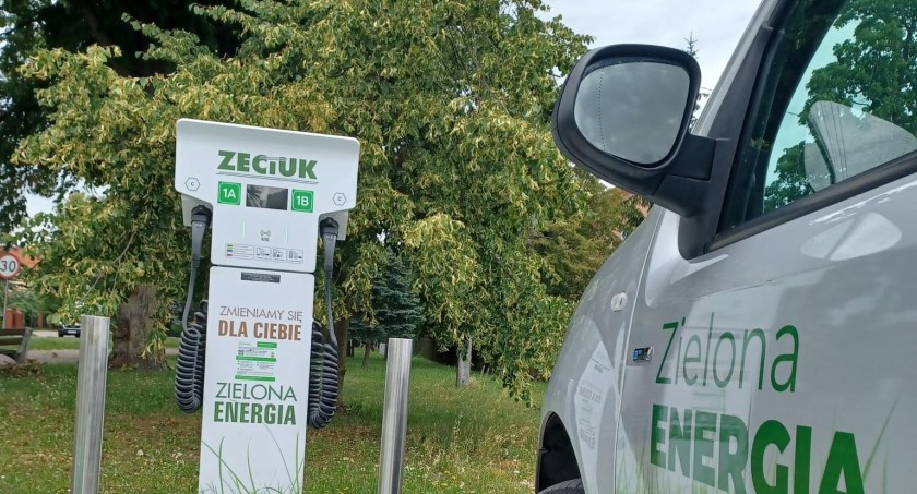 Stacja ładowania samochodów elektrycznych w Jastrowiu