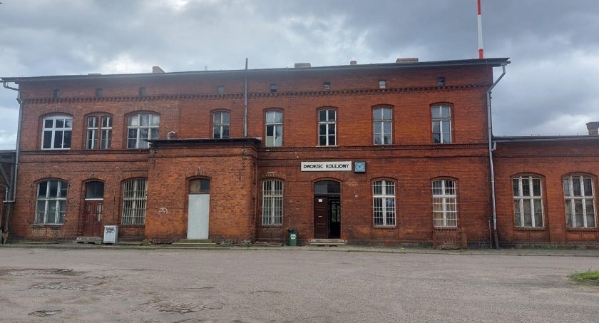 Dworzec kolejowy w Jastrowiu doczeka się remontu