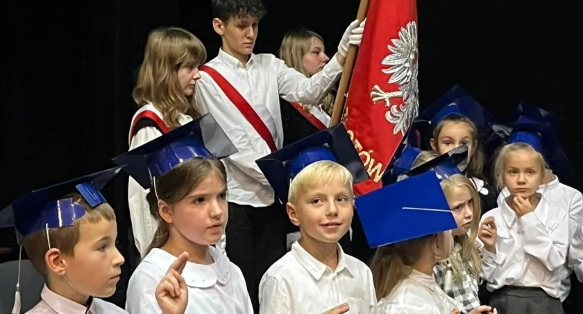 Pasowanie na ucznia w Zespole Szkół Katolickich