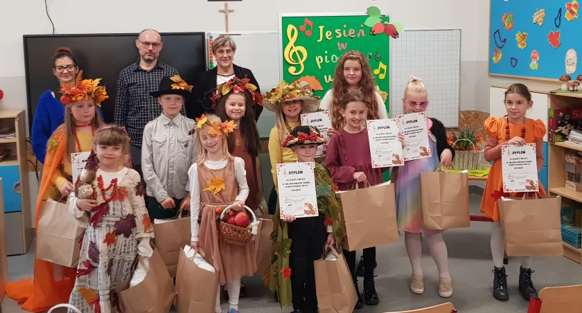 Jesień w piosence ukryta. I Miejski Konkurs Piosenki
