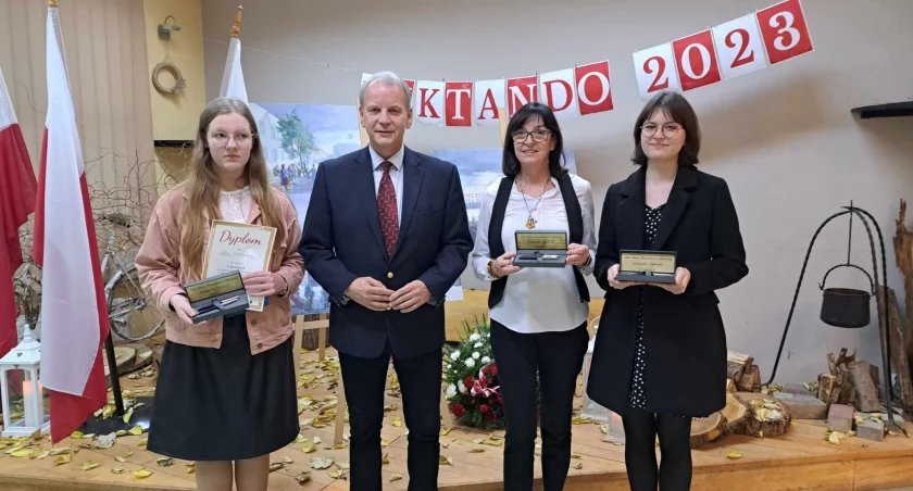 Łobżenickie dyktando z rekordową frekwencją