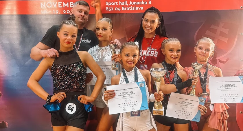 Kolekcjonerzy sukcesów ze Szkoły Tańca i Sportu Perfect