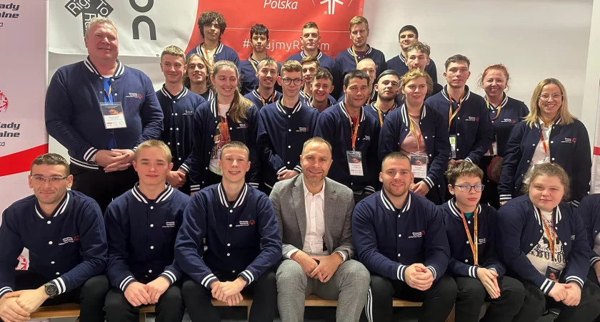 Jastrowscy Olimpijczycy na Turnieju Koszykówki w Warszawie