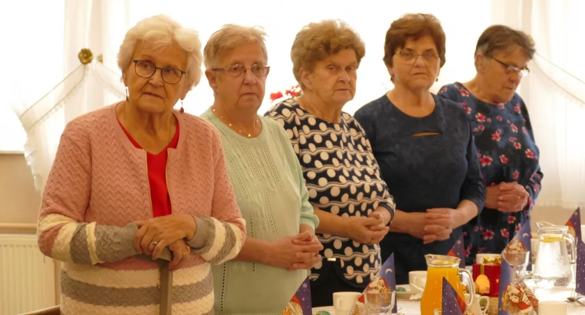 Wigilijne spotkanie dla samotnych osób w Lipce