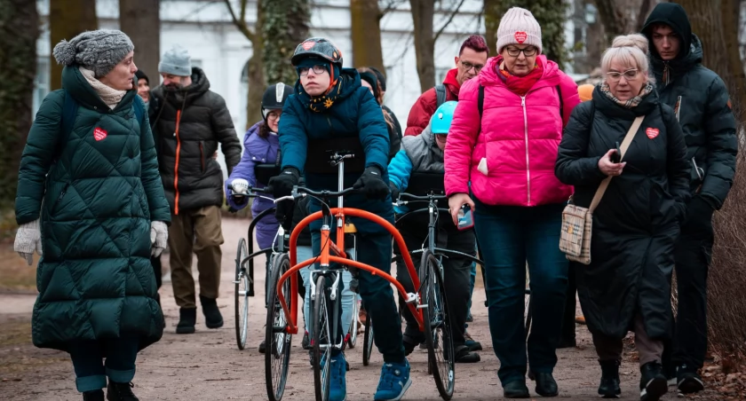 Wyjątkowy trening Frame Running w Łazienkach Królewskich w stolicy