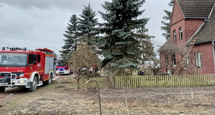 Pożar budynku mieszkalnego w Bługowie