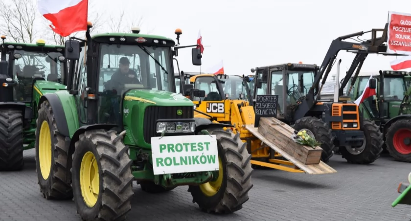 Rolnicy z powiatu zapowiadają kolejne protesty i całkowitą blokadę dróg krajowych