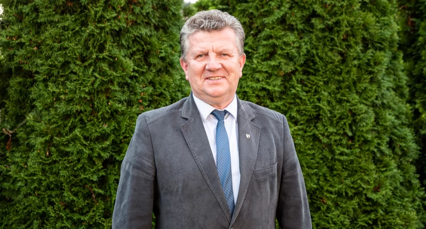 Ktoś się z kimś dogaduje?