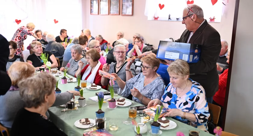Dzień Kobiet w okoneckim Klubie Seniora