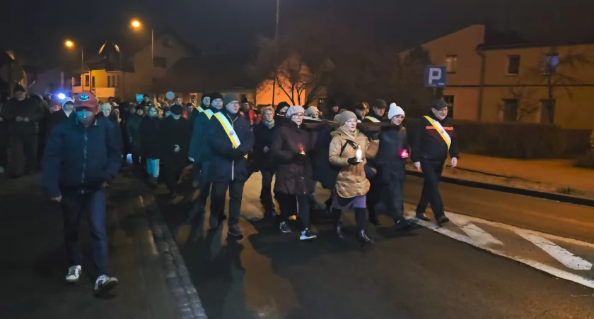 Droga Krzyżowa ulicami Złotowa
