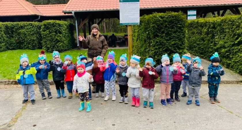 Okoneckie przedszkolaki posprzątały wrzosowiska