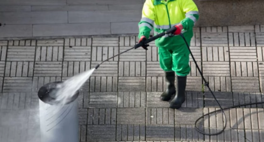 Harmonogram mycia i dezynfekcji pojemników - Miasto Złotów - kwiecień - maj 2024