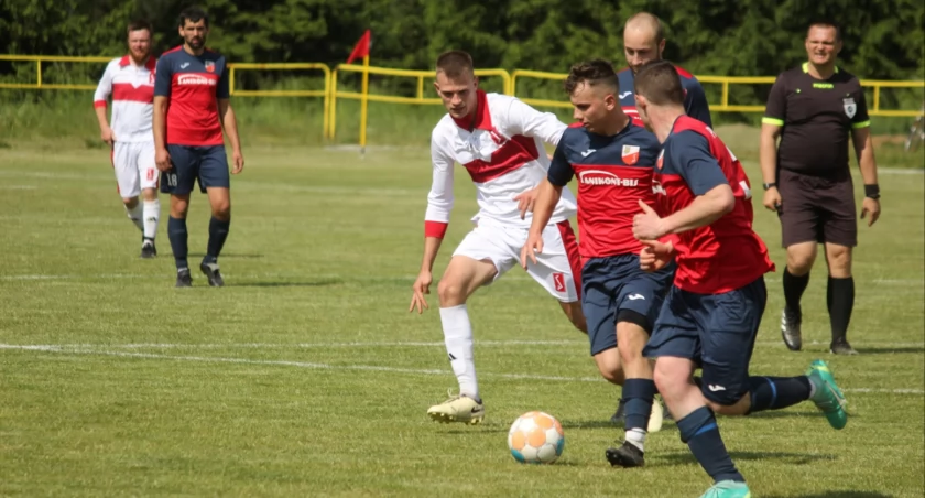 A-klasowe derby powiatu dla Piasta Skic