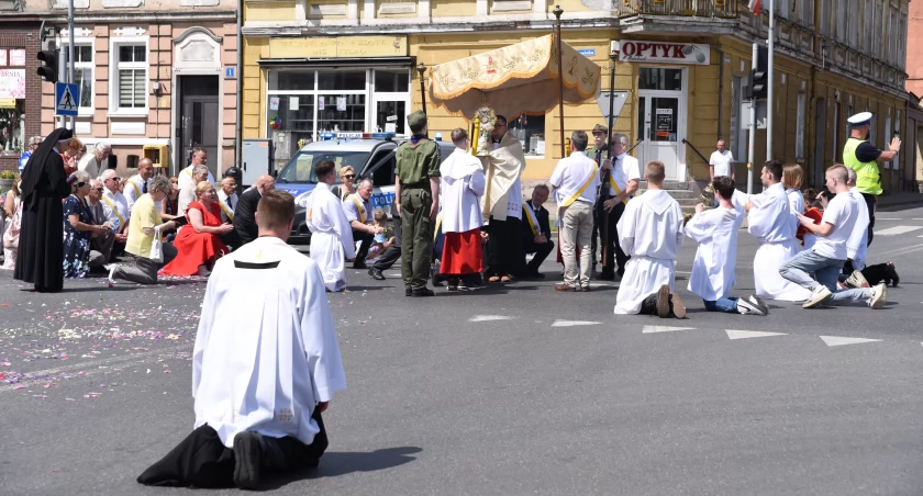 [WIDEO] Procesja na Boże Ciało w Jastrowiu