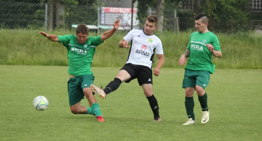 GTS Lipka podzielił się punktami z Naprzodem Stara Wiśniewka