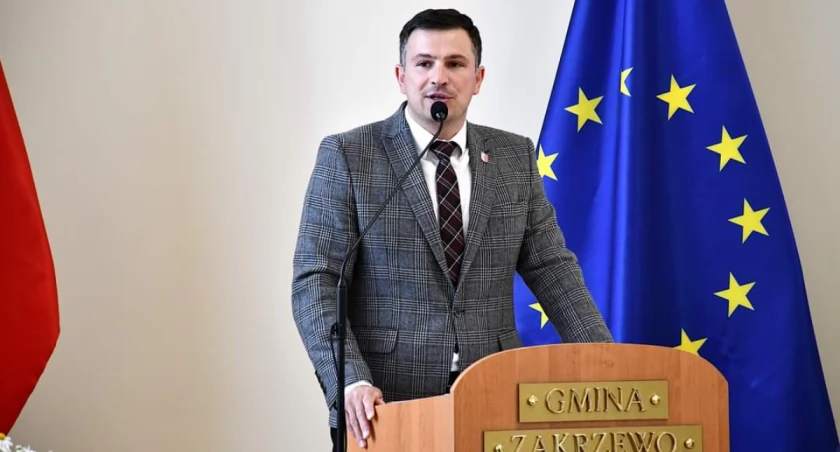 Wójt Zakrzewa z absolutorium i wotum zaufania