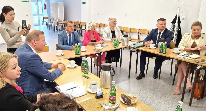 Personel szpitala oczekuje pieniędzy z zysku