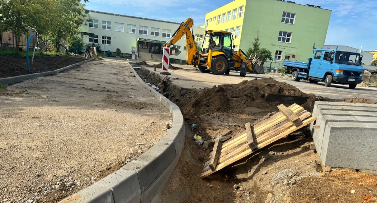 Przebudowa parkingu przy SP3 w Złotowie