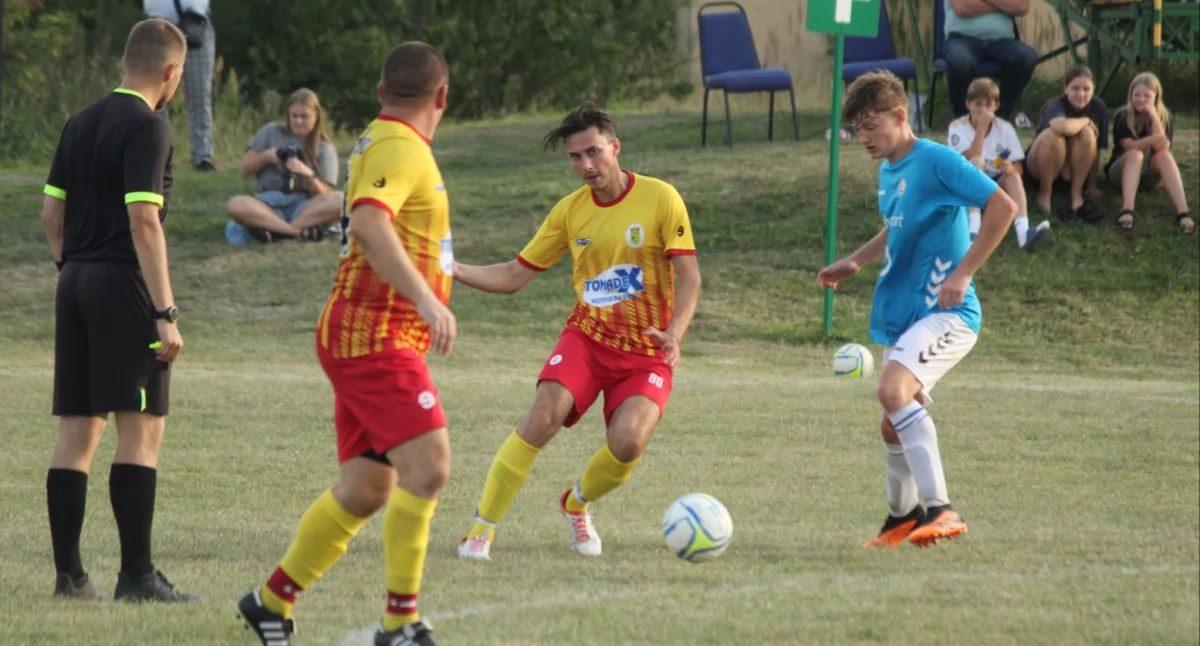 Łobzonka Wyrzysk wywozi punkty z Czernic