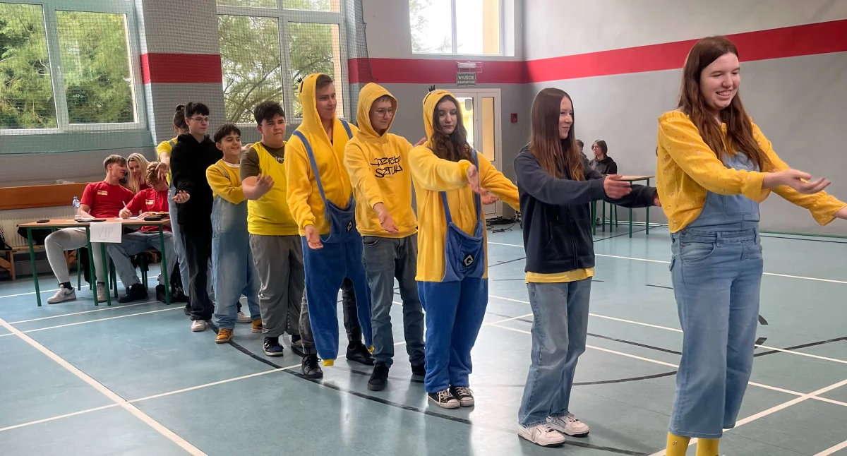 Otrzęsiny klas pierwszych w CKZiU