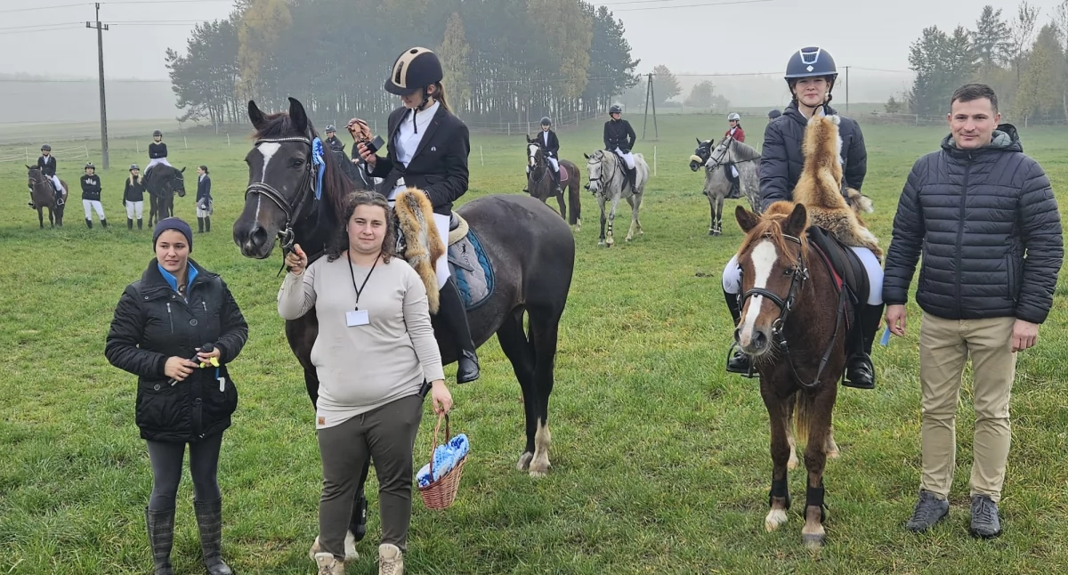 Hubertus w Starej Wiśniewce ze stajnią MGT Horses 