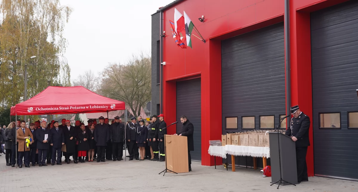 Otwarcie nowej remizy OSP w Łobżenicy 