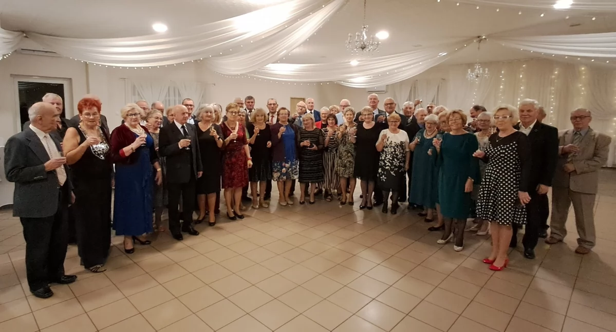 Z humorem i z wigorem. Bal Seniora w Okonku