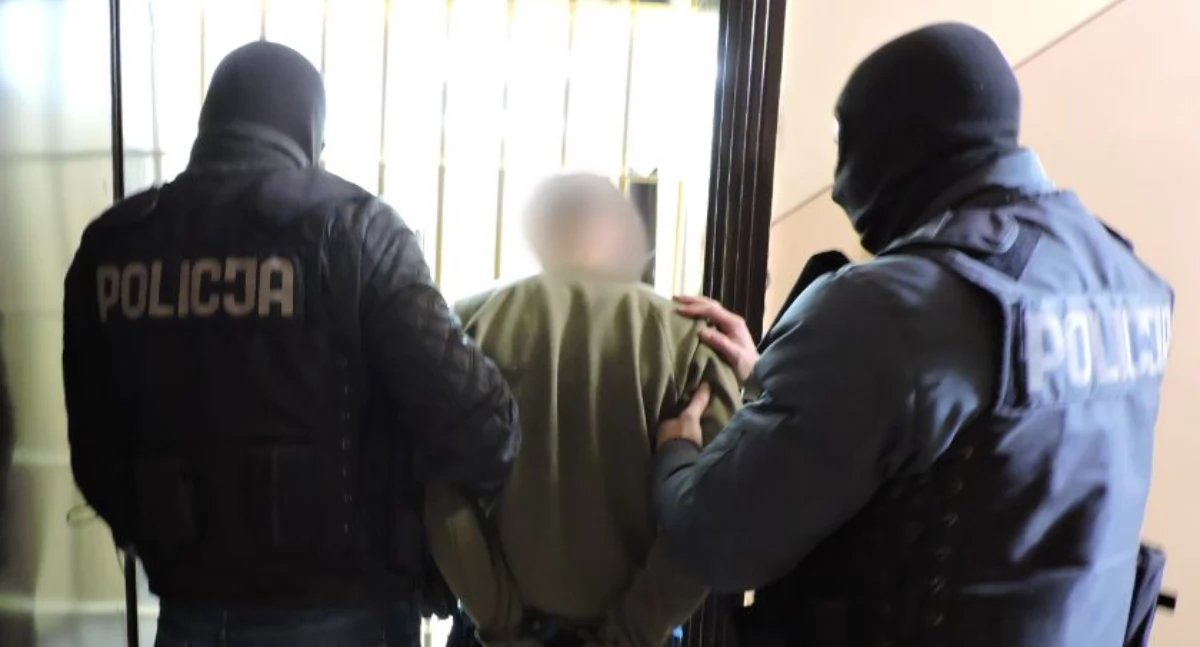 Alkohol odebrał mu rozum, zaczął grozić śmiercią policjantom
