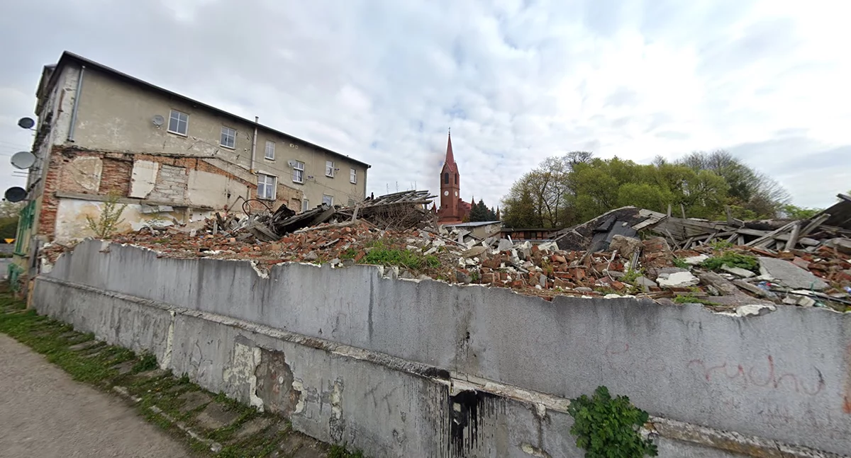 Miasto stanie do licytacji komorniczej. Jest szansa, że szkaradzieństwo zniknie