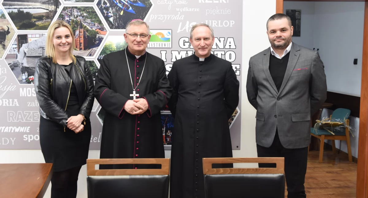 Wizyta biskupa Krzysztofa Zadarko w Jastrowiu