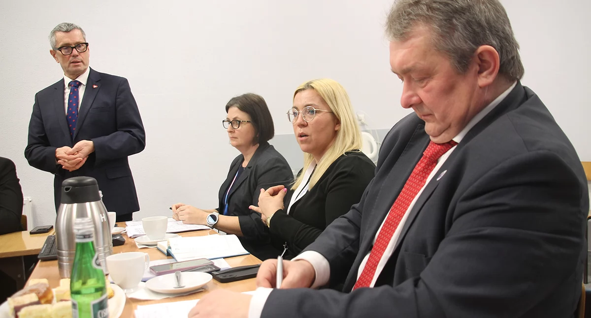 Lecą głowy w szpitalu powiatowym